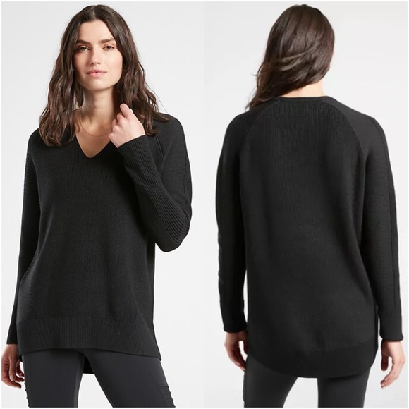 Athleta Sweaters - ATHLETA Hanover V-Neck Sweater